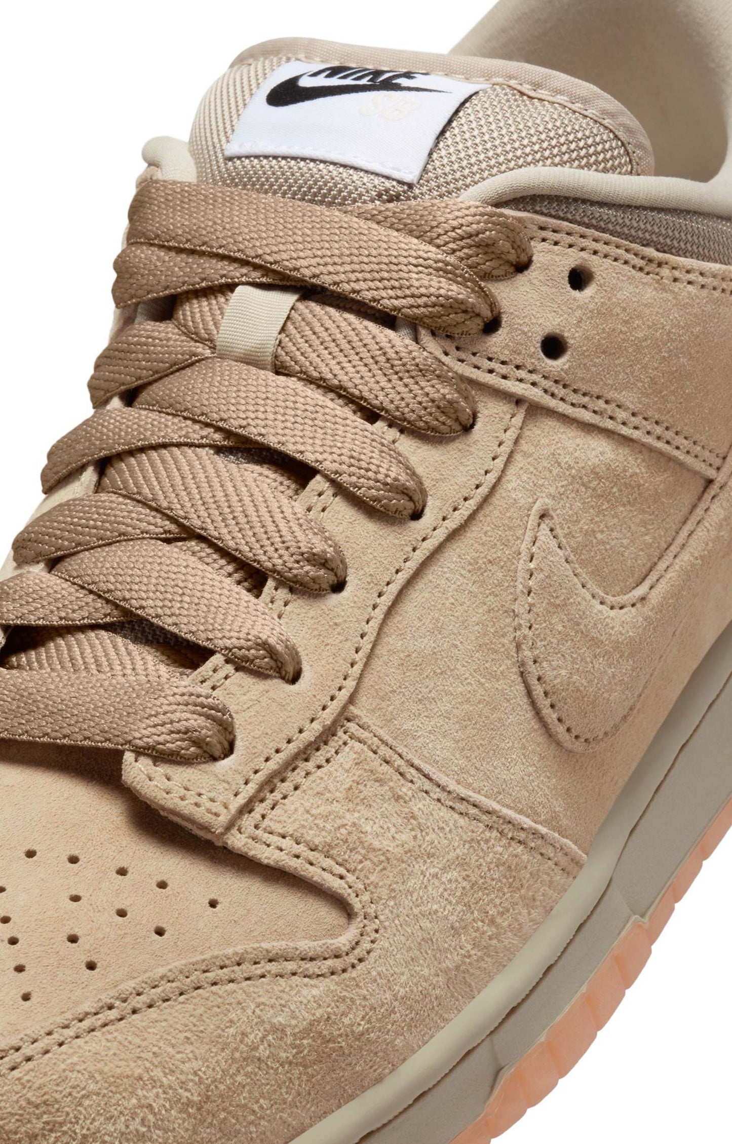 Nike SB Dunk Low Pro Shoe, Parachute Beige