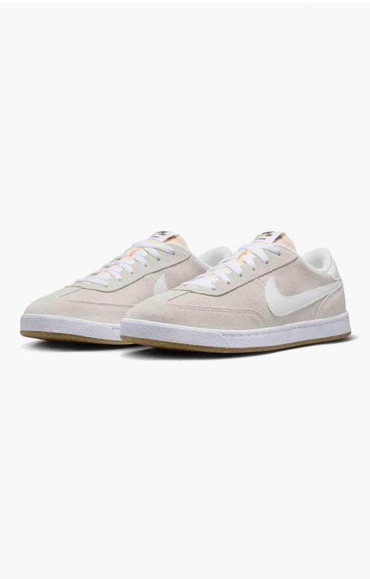 Nike SB FC Classic Skate Shoe, Summit White/Vivid Orange